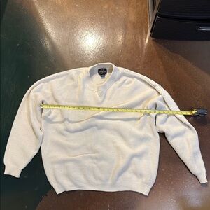 Willis and Geiger Men's Cream Sweater